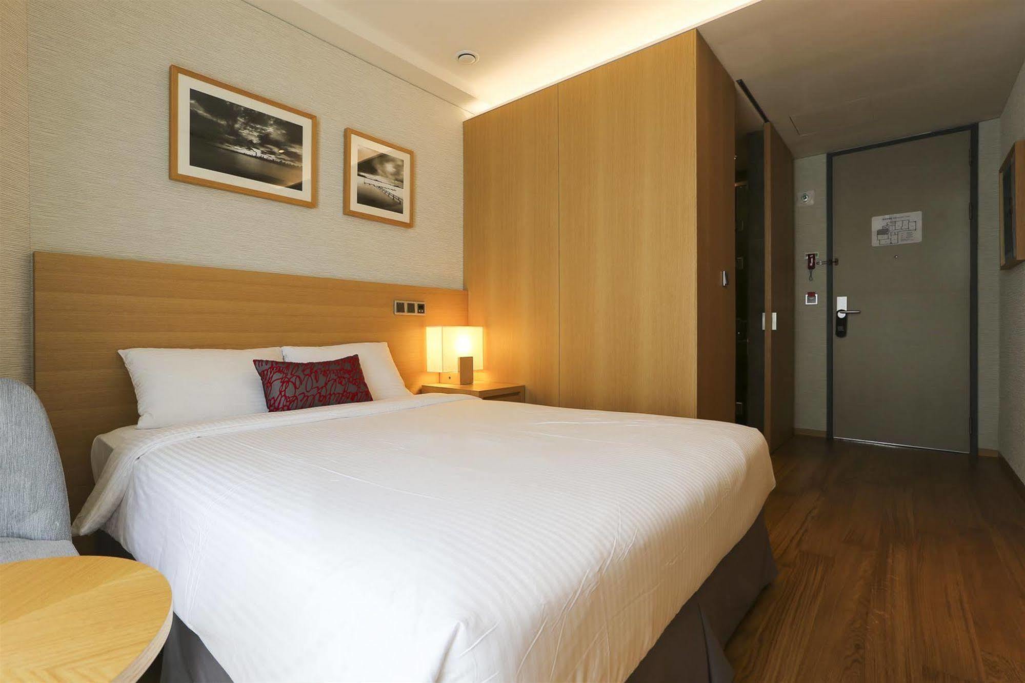 Borjomi Boutique Seoul Hotel Экстерьер фото